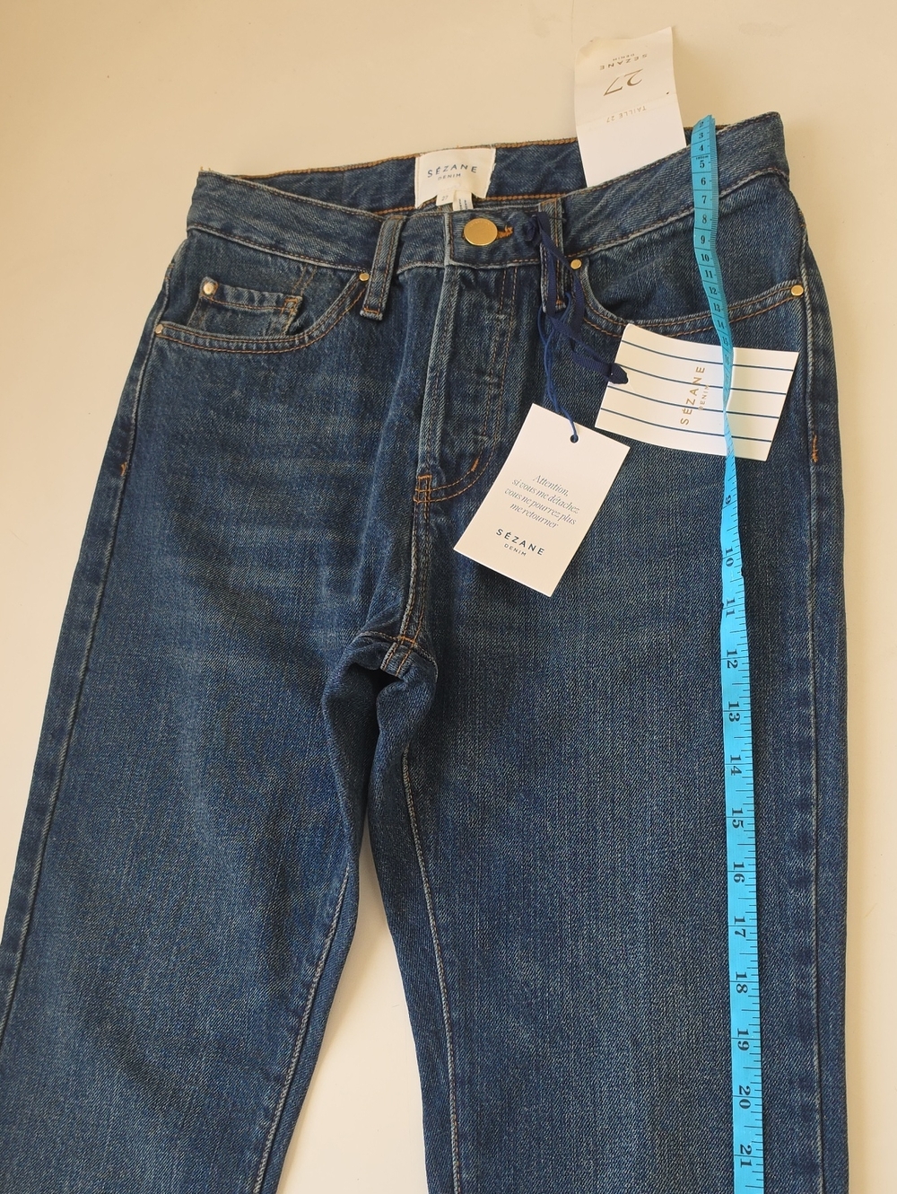 Sezane Brut Sexy Jean - Picture 3 of 11